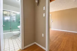 1727 Whittier Ave, Dallas, TX 75218 - Photo 23