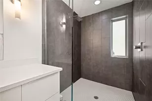 5708 Bryan Pkwy, Dallas, TX 75206 - Photo 19