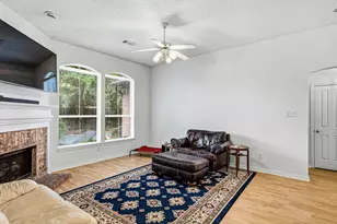 2900 Woodhaven Dr, Grapevine, TX 76051 - Photo 7
