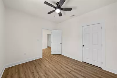 1616 N 17th Street, Waco, TX 76707 - Photo 17