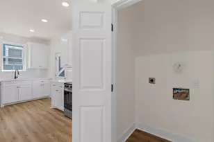 1616 N 17th St, Waco, TX 76707 - Photo 11