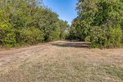 10812 County Road 1020, Burleson, TX 76028 - Photo 5