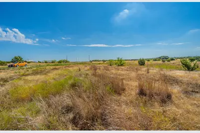 520 Hollow Drive, Lipan, TX 76433 - Photo 3
