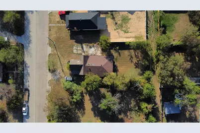 1205 Thompson Street, Bridgeport, TX 76426 - Photo 5