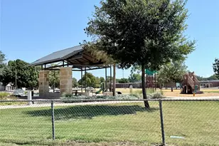 1310 Hampshire Ln, Richardson, TX 75080 - Photo 17