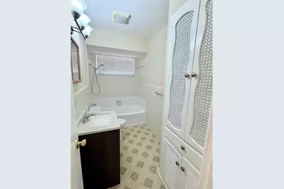 1310 Hampshire Lane, Richardson, TX 75080 - Photo 5