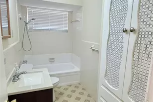 1310 Hampshire Ln, Richardson, TX 75080 - Photo 5
