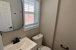 3218 Maple Dr, Garland, TX 75042 - Photo 11