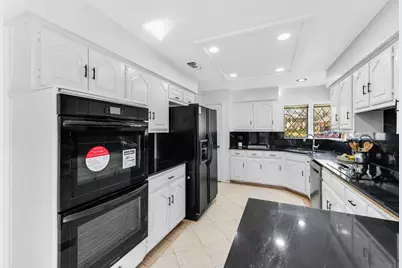 2408 Castle Street, Irving, TX 75038 - Photo 11