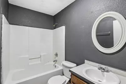 3100 Hale Avenue, Fort Worth, TX 76106 - Photo 9