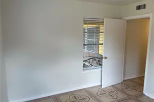 1512 Hilltop Dr, Garland, TX 75042 - Photo 13