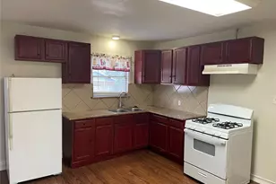 1512 Hilltop Dr, Garland, TX 75042 - Photo 9