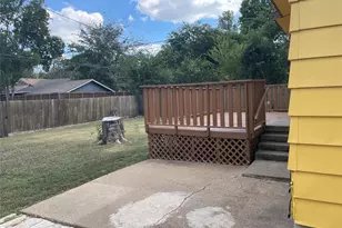 1512 Hilltop Dr, Garland, TX 75042 - Photo 23