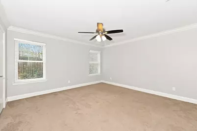 1901 Creek Wood Court, Irving, TX 75060 - Photo 19