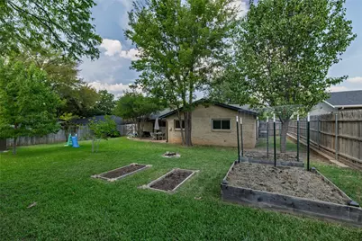 713 Shelmar Drive, Euless, TX 76039 - Photo 31