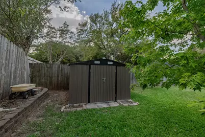 713 Shelmar Drive, Euless, TX 76039 - Photo 33