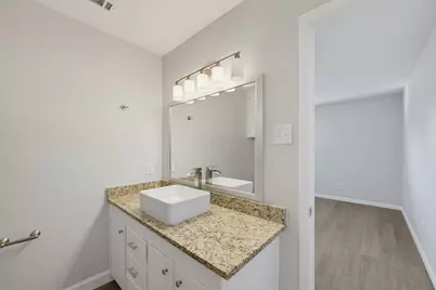 5005 Fall River Drive, Fort Worth, TX 76103 - Photo 23