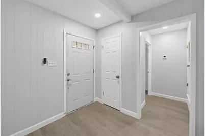 5005 Fall River Drive, Fort Worth, TX 76103 - Photo 7