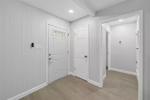 5005 Fall River Dr, Fort Worth, TX 76103 - Photo 7