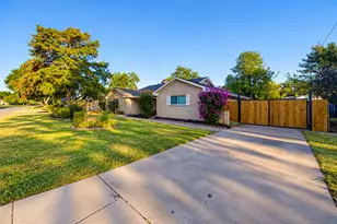 5005 Fall River Dr, Fort Worth, TX 76103 - Photo 3