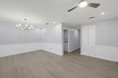5005 Fall River Drive, Fort Worth, TX 76103 - Photo 17