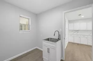5005 Fall River Dr, Fort Worth, TX 76103 - Photo 31