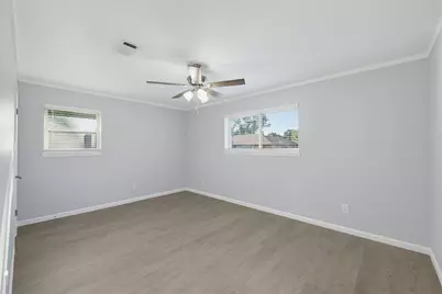 5005 Fall River Drive, Fort Worth, TX 76103 - Photo 25