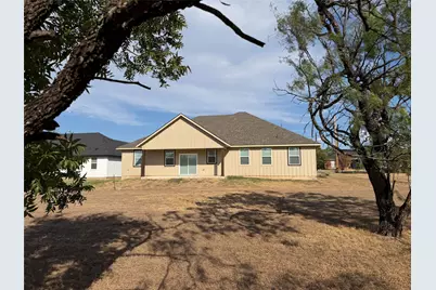 219 Lakeshore Drive, Runaway Bay, TX 76426 - Photo 11