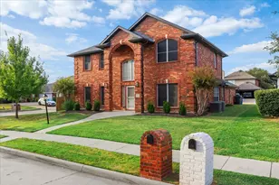 1326 Woodmoor Dr, Allen, TX 75013 - Photo 1
