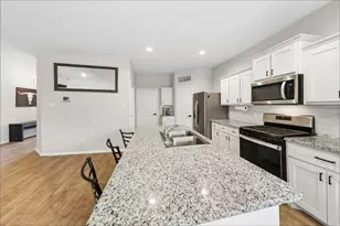 8420 Berry Crst St, Fort Worth, TX 76179 - Photo 7