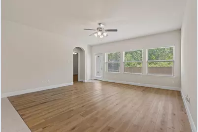 7822 Cottonwood Drive, Greenville, TX 75402 - Photo 9