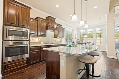 911 Mountain Laurel Drive, Euless, TX 76039 - Photo 7