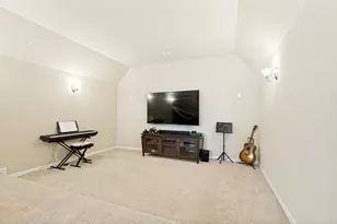 911 Mountain Laurel Dr, Euless, TX 76039 - Photo 17