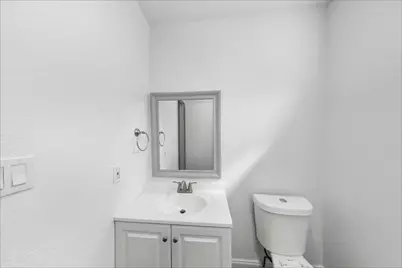 2304 Ryan Avenue, Fort Worth, TX 76110 - Photo 11