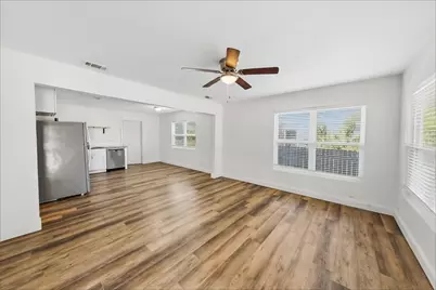 2304 Ryan Avenue, Fort Worth, TX 76110 - Photo 5