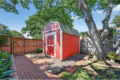 2021 Iron Horse Court, Arlington, TX 76017 - Photo 23