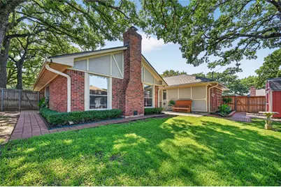 2021 Iron Horse Court, Arlington, TX 76017 - Photo 21