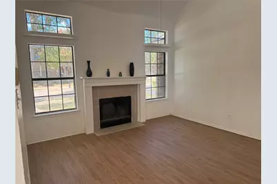 806 Binbrook Drive, Mesquite, TX 75149 - Photo 7