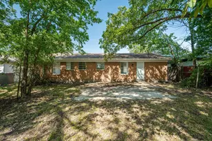 204 S Lillis Ln, Denison, TX 75020 - Photo 19