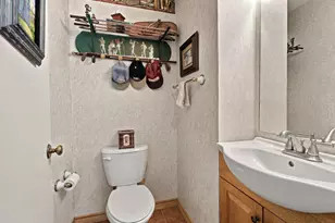 100 Harbor Dr, Runaway Bay, TX 76426 - Photo 17