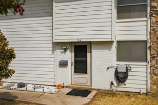 100 Harbor Dr, Runaway Bay, TX 76426 - Photo 3