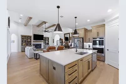 317 Kenyon Court, Granbury, TX 76049 - Photo 13