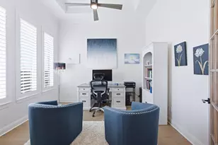 317 Kenyon Ct, Granbury, TX 76049 - Photo 5