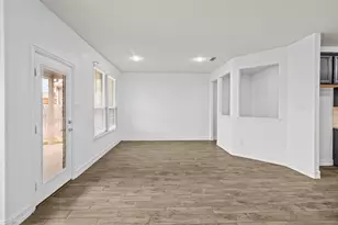 1929 Brahorn Ln, Fort Worth, TX 76131 - Photo 13