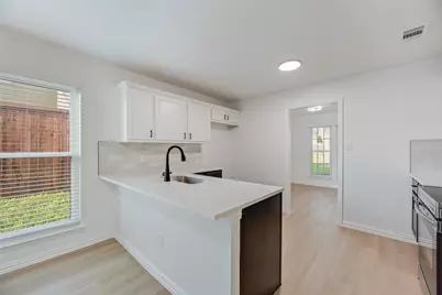 3711 Grasmere Drive, Carrollton, TX 75007 - Photo 13