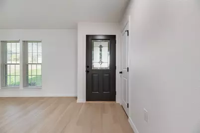 3711 Grasmere Drive, Carrollton, TX 75007 - Photo 3