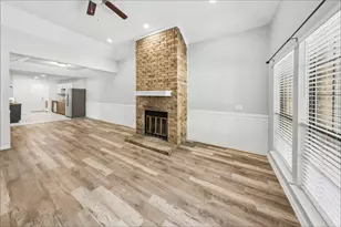 7806 Laver Ct, Fort Worth, TX 76112 - Photo 5