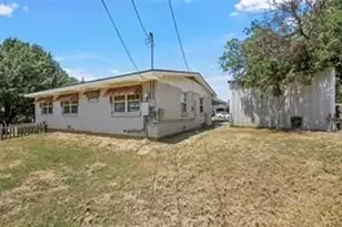 811 N Grant Dr, Sherman, TX 75092 - Photo 3