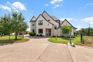 4305 Shale Bluff Ct, Granbury, TX 76048 - Photo 3