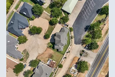 4305 Shale Bluff Court, Granbury, TX 76048 - Photo 37